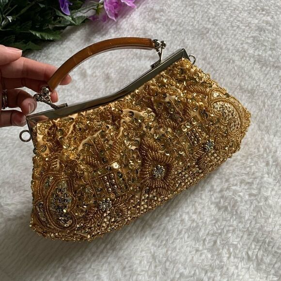 New Gorgeous Vintage bag with Sequins And Beads. Large evening bag. - Picture 4 of 8